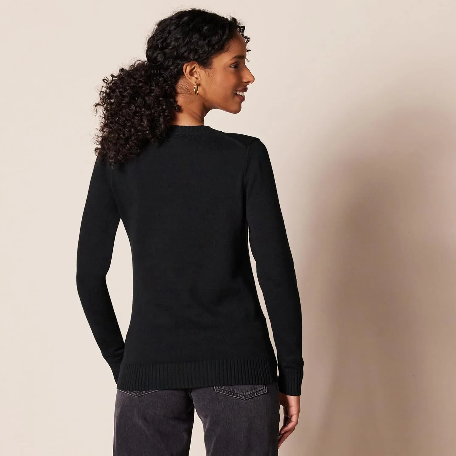 Amazon Essentials Women's 100% Cotton Long-Sleeve V-Neck Sweater