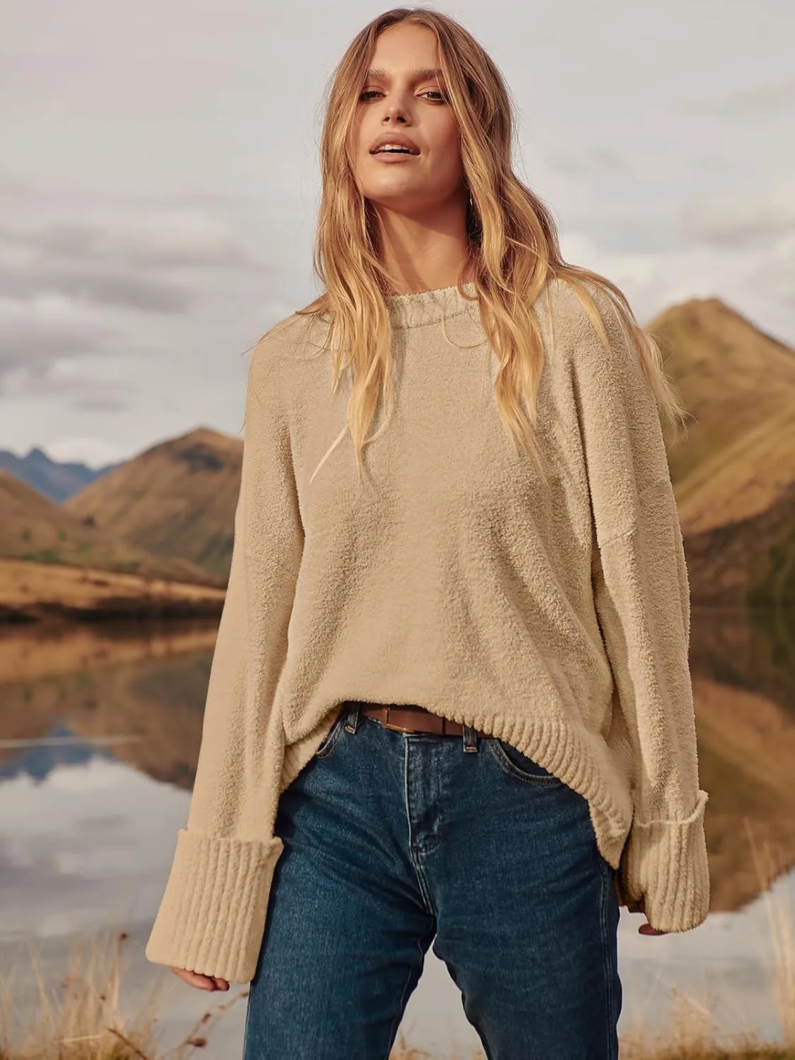ANRABESS Women's Oversized Crewneck Long Sleeve Fuzzy Knit Casual Chunky Warm 2025 Fall Pullover Sweaters Top Trendy Outfits