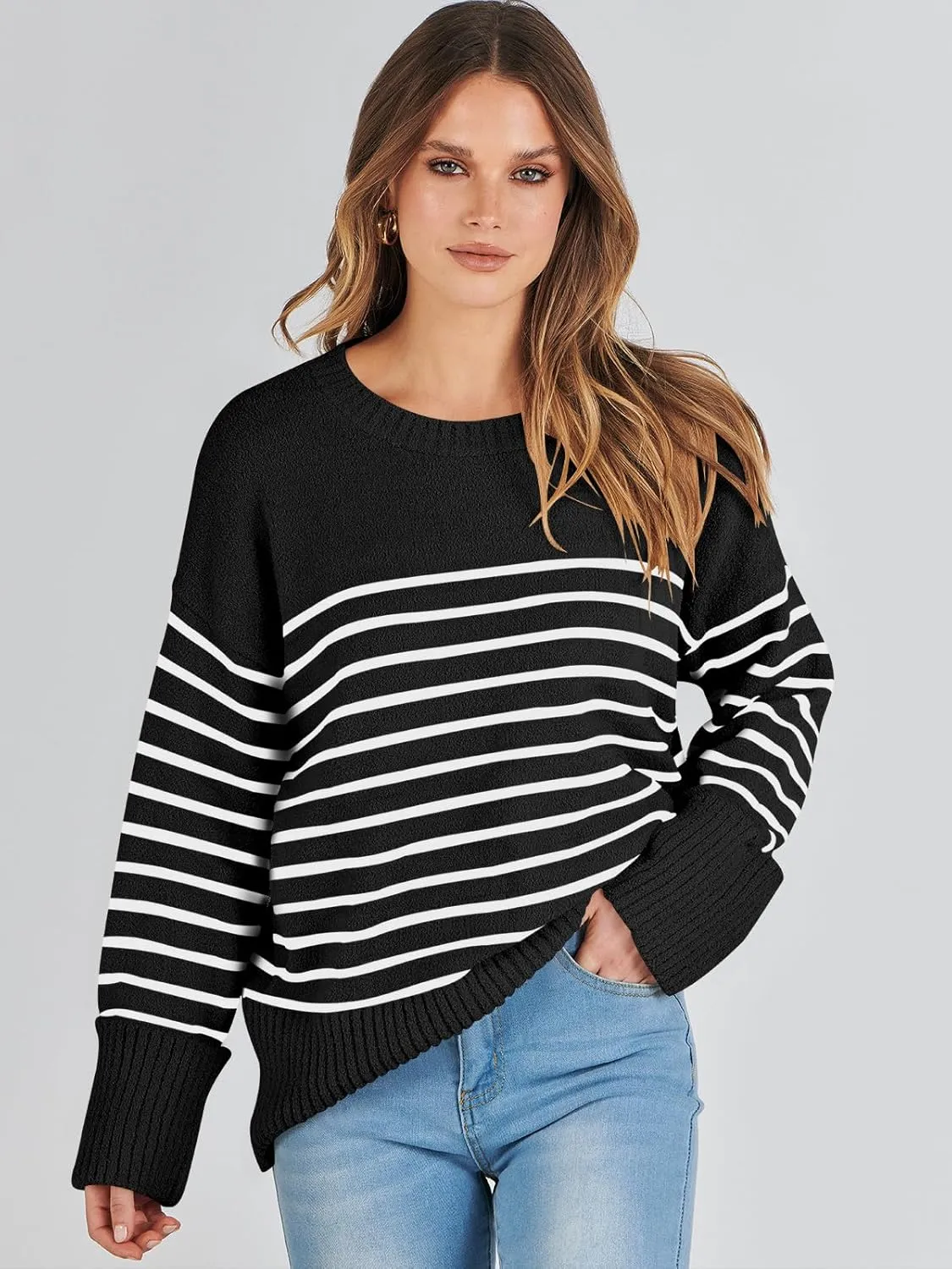 ANRABESS Women's Oversized Crewneck Long Sleeve Fuzzy Knit Casual Chunky Warm 2025 Fall Pullover Sweaters Top Trendy Outfits