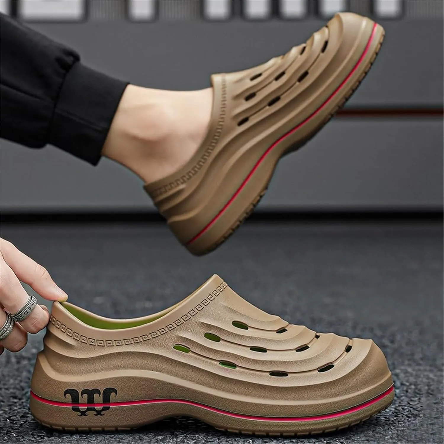 Armadillo Clogs for Men & Women Non Slip Work Shoes Safety Kitchen Chef Shoe Waterproof Wide Width Sneakers Comfortable Garden Shoes Slip-On Outdoor Beach Footwear Arch Support Nursing Slippers