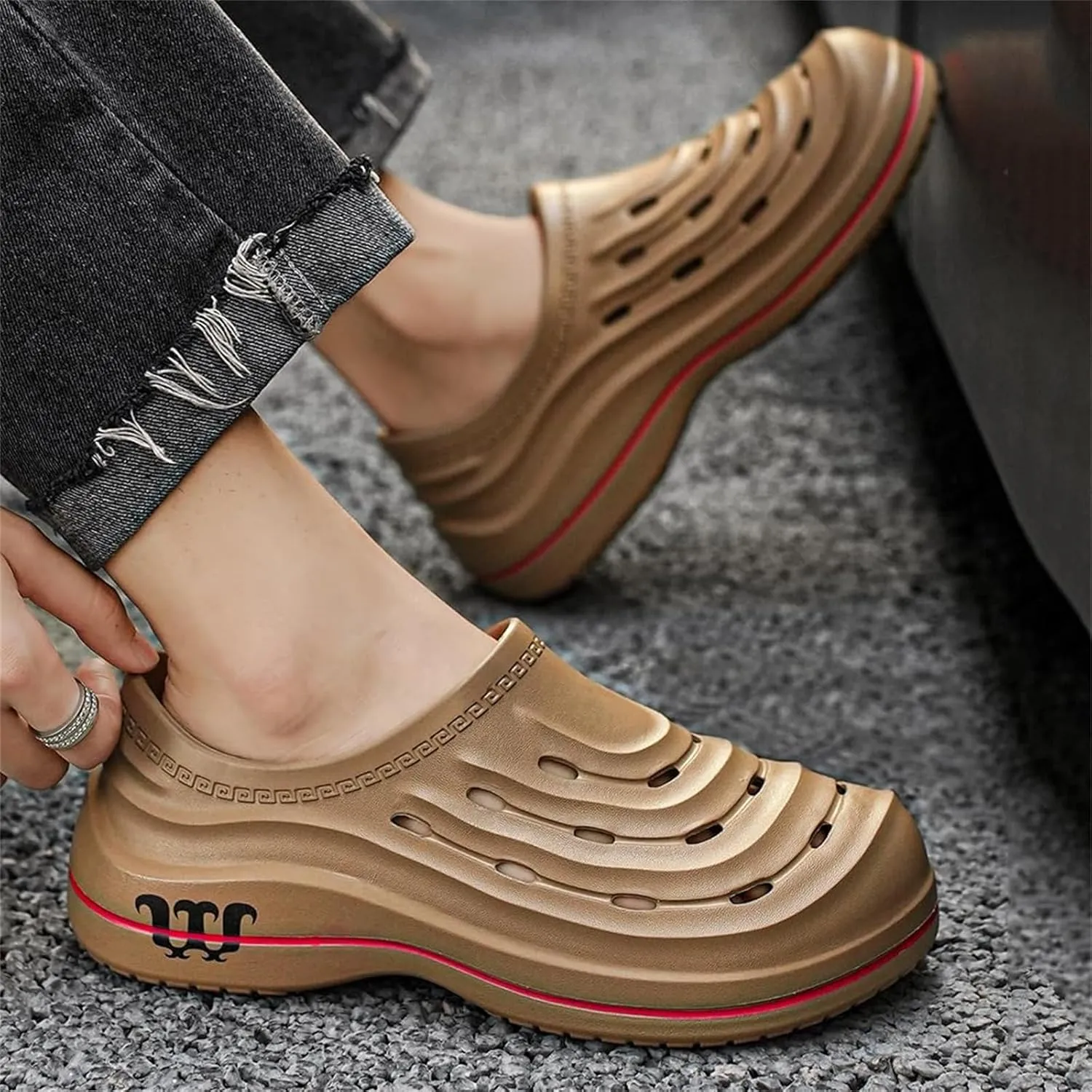 Armadillo Clogs for Men & Women Non Slip Work Shoes Safety Kitchen Chef Shoe Waterproof Wide Width Sneakers Comfortable Garden Shoes Slip-On Outdoor Beach Footwear Arch Support Nursing Slippers