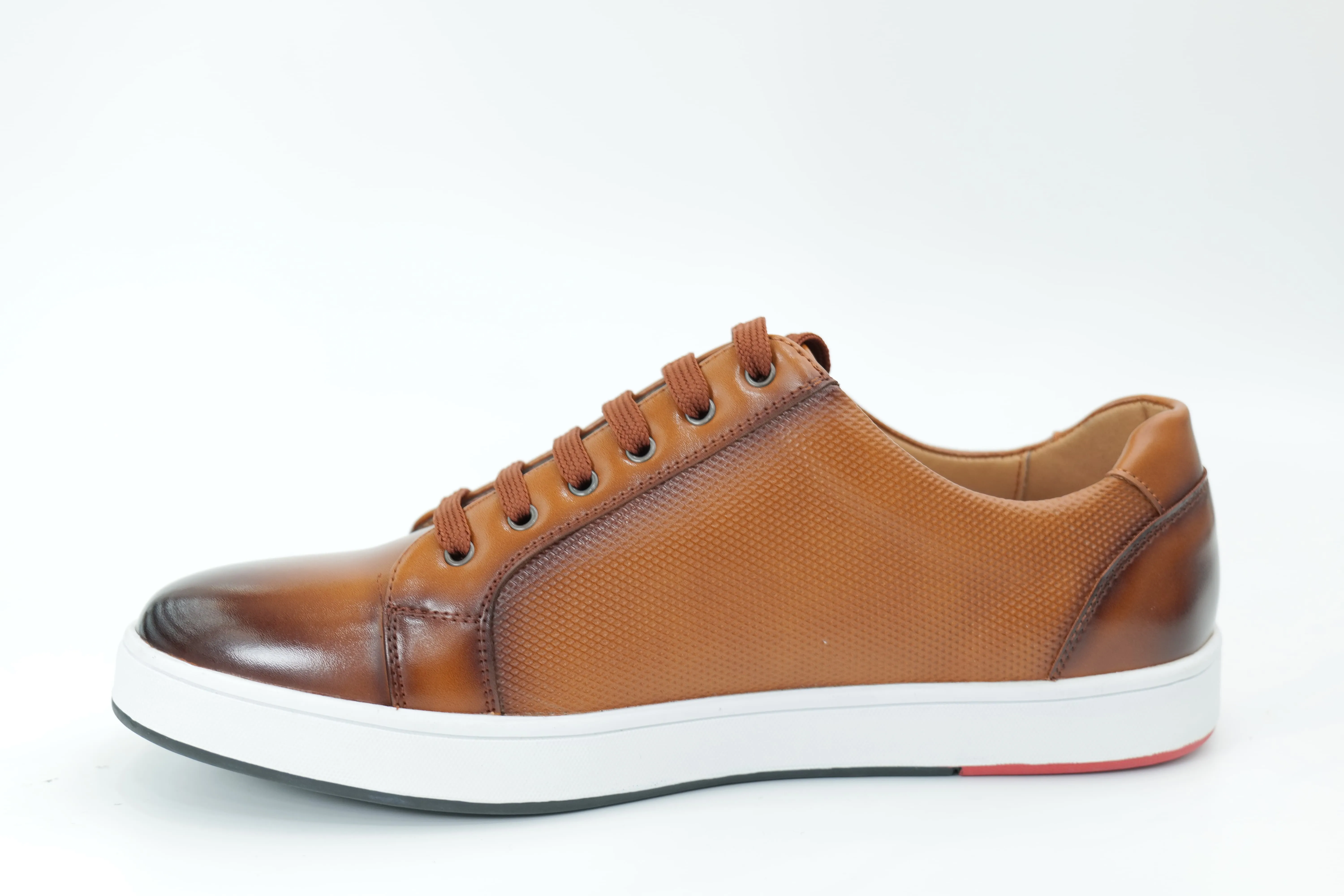 Casual sneakers