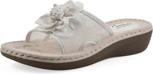 CLIFFS BY WHITE MOUNTAIN Women's Chill Floral Sandal
