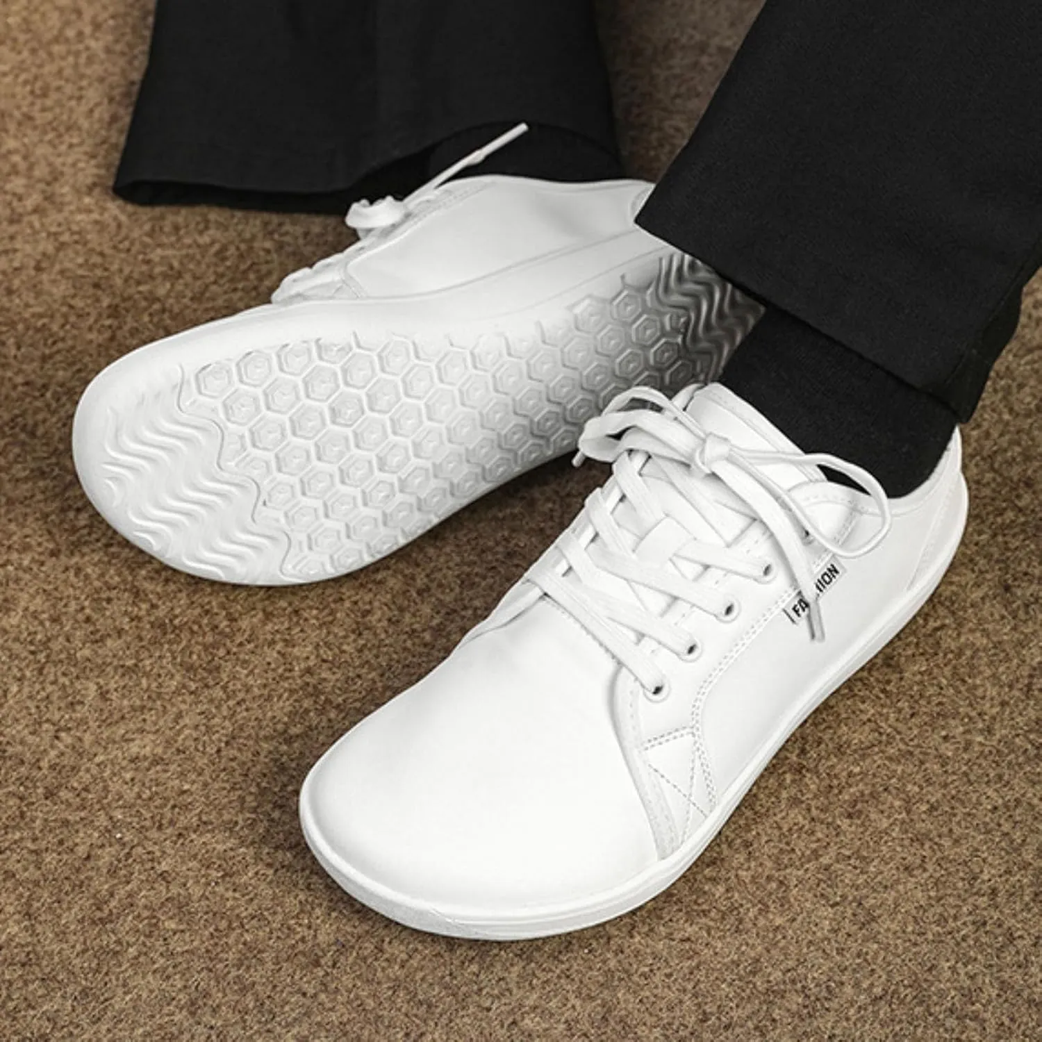 Couple Style Men's and Women's Solid Color Strap Leather Casual Shoes Large Size Barefoot Shoes Slip on Moccasins Men