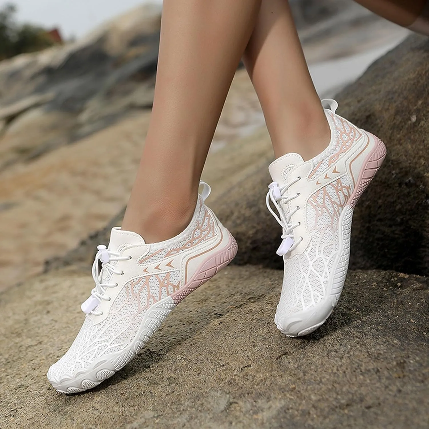 Couples All Seasons Five Finger Water Shoes Swimming Shoes Men and Women Platform Athletic Shoes for Women