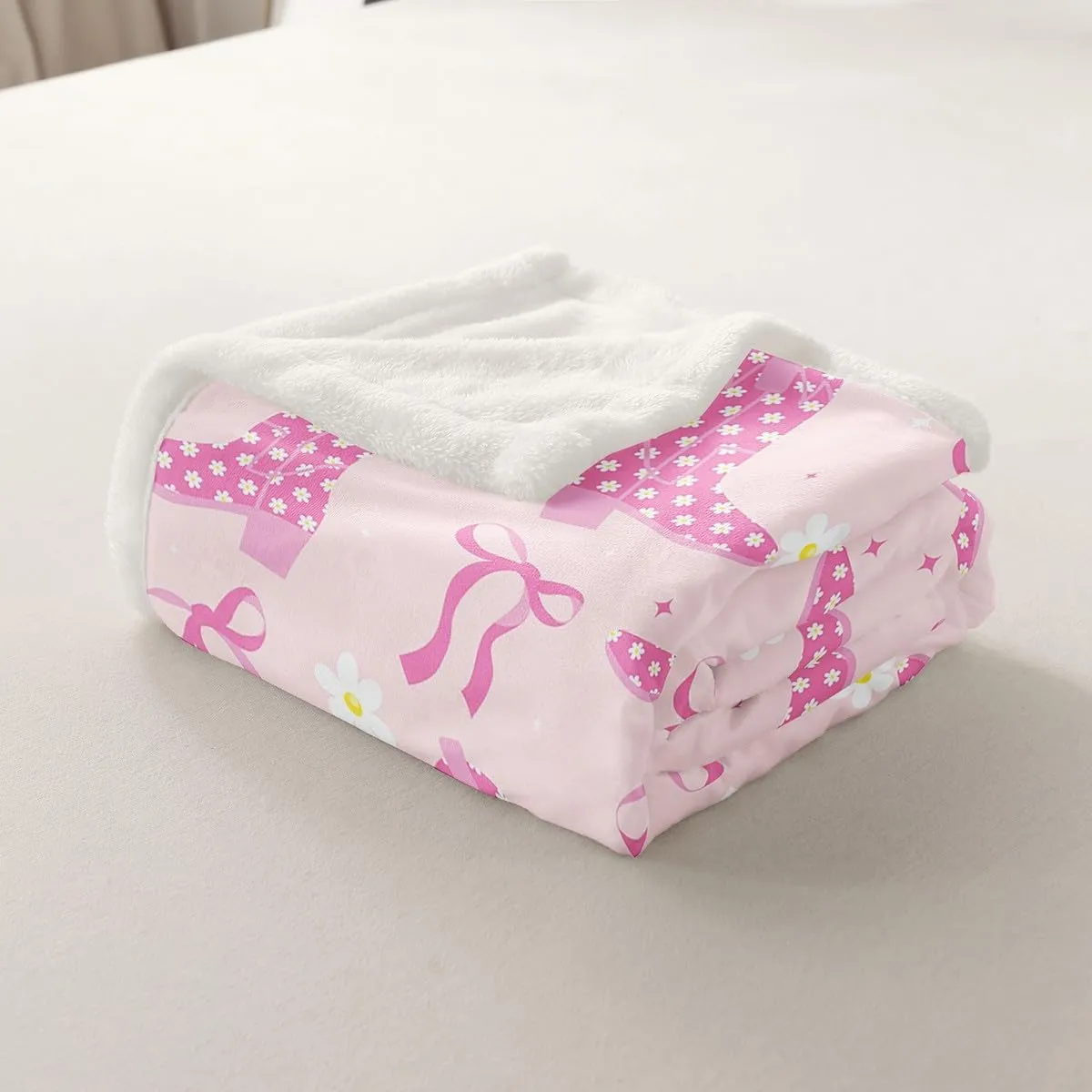 Cowgirls Throw Blanket Pink Cowboy Boots Cute Bows Fleece Blanket, Pink Bowknot Boots Western Cozy Throws for Bed Couch Sofa, Kids Women Princess Room Decor, Soft and Breathable(50 x 60 Inches)