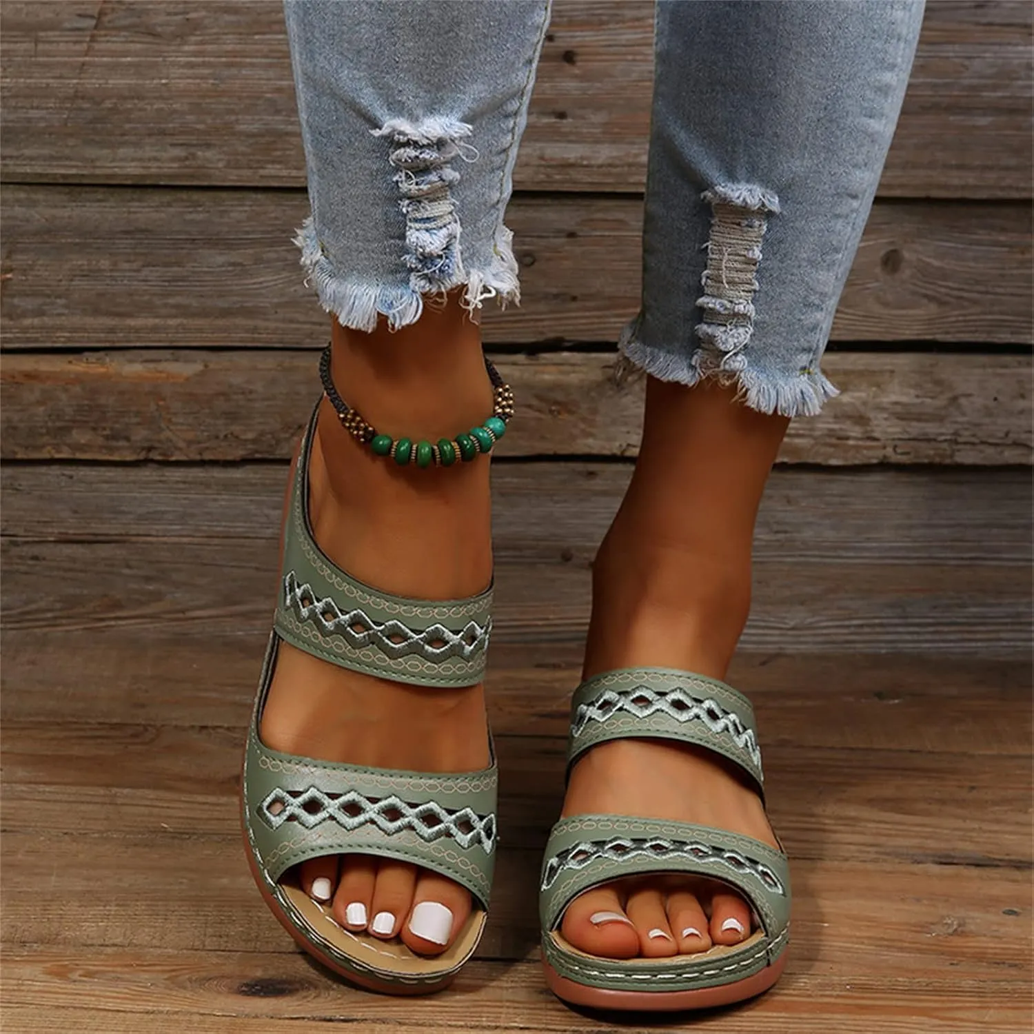 DOIX Women's Hollow Garden Clogs Sandals Casual Flats Embroidered Slippers Slip on Mules Loafer Shoes Summer Indoor Outdoor Anti-Slip Walking Shoes Memory Foam Padded,Green,US10/EU41