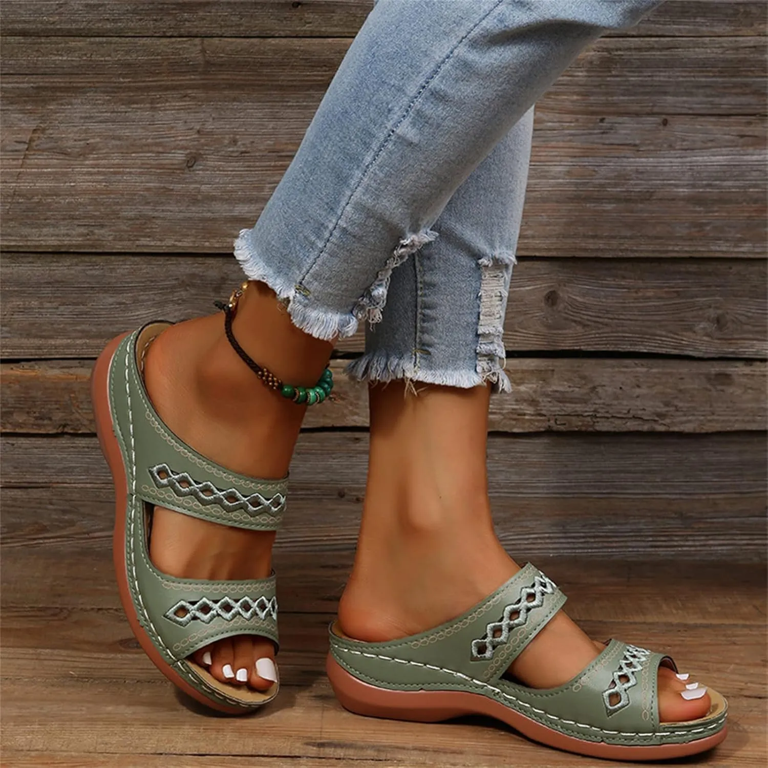 DOIX Women's Hollow Garden Clogs Sandals Casual Flats Embroidered Slippers Slip on Mules Loafer Shoes Summer Indoor Outdoor Anti-Slip Walking Shoes Memory Foam Padded,Green,US10/EU41