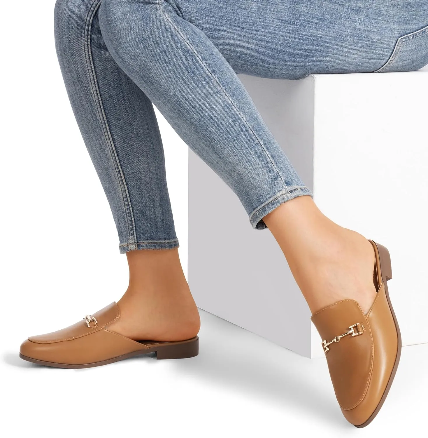 DREAM PAIRS Mules for Women Flats Comfortable Buckle Mules Slip on Slides Backless Loafers Shoes
