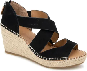 Gentle Souls by Kenneth Cole Women's Corinne Wedge Sandal