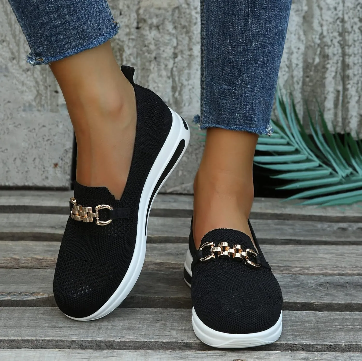 Loafers for Women Low Top Non Slip Shoes Classic Comfort Flat Fashion Sneakers with Metal Decor Ladies Slip On Casual Boat Shoes Mesh Breathable Elastic Tennis Sneakers for Gym Travel Daily Wear