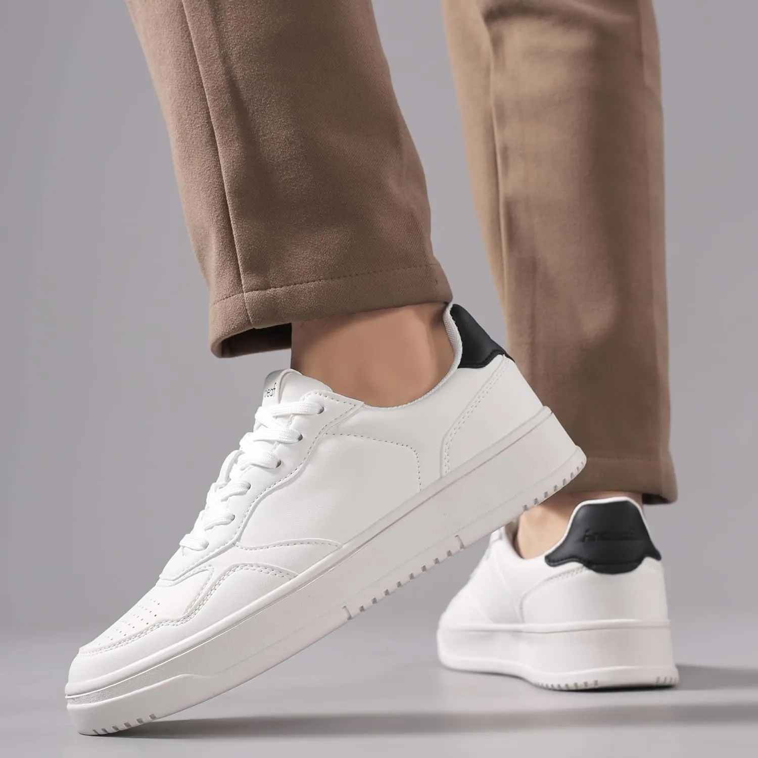 Men's Fashion Sneakers Classic Casual Shoes