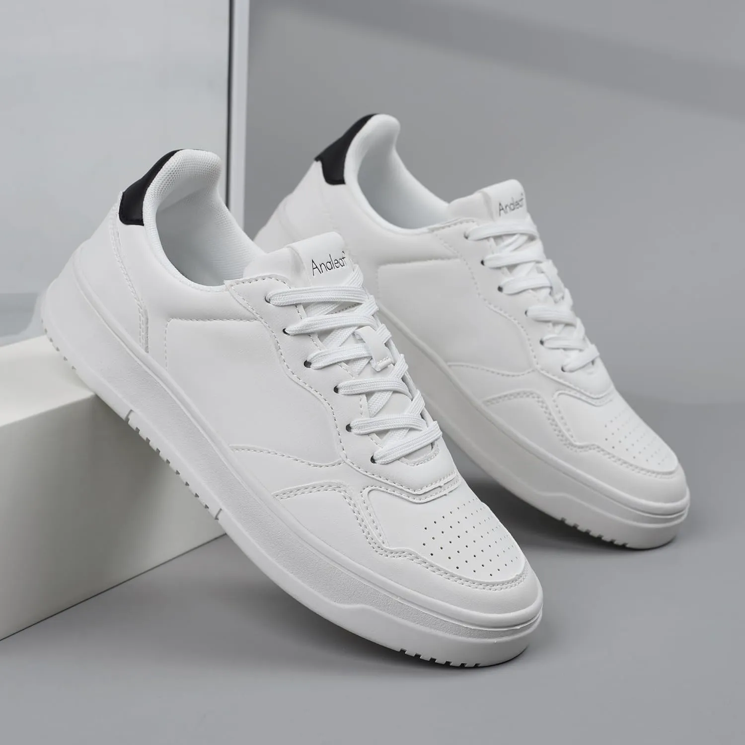 Men's Fashion Sneakers Classic Casual Shoes