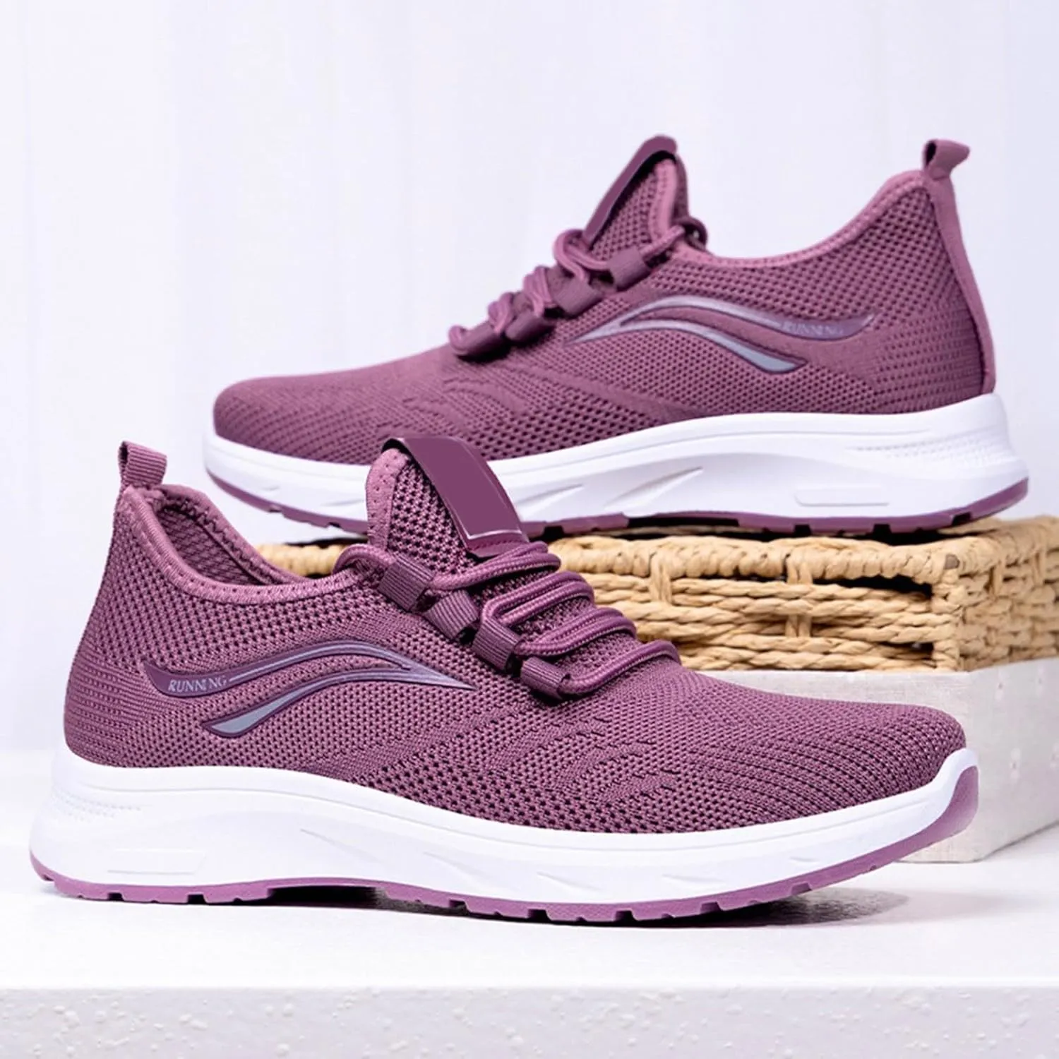 Men's Fashion Sneakers Mesh Running Shoes Non Slip Casual Athletic Walking Shoes Comfortable Cushion Sneaker
