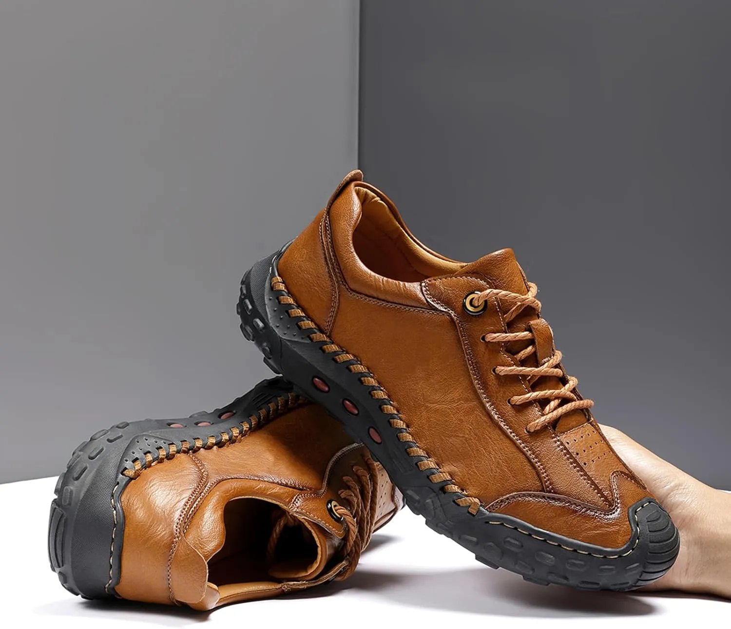 Men's Genuine Leather Handmade Stitching Casual Loafers for Hiking Camping & Driving Retro Anti-Collision Round Toe Lace Up Outdoor Walking Shoes Comfortable Lightweight Fashion Sneakers