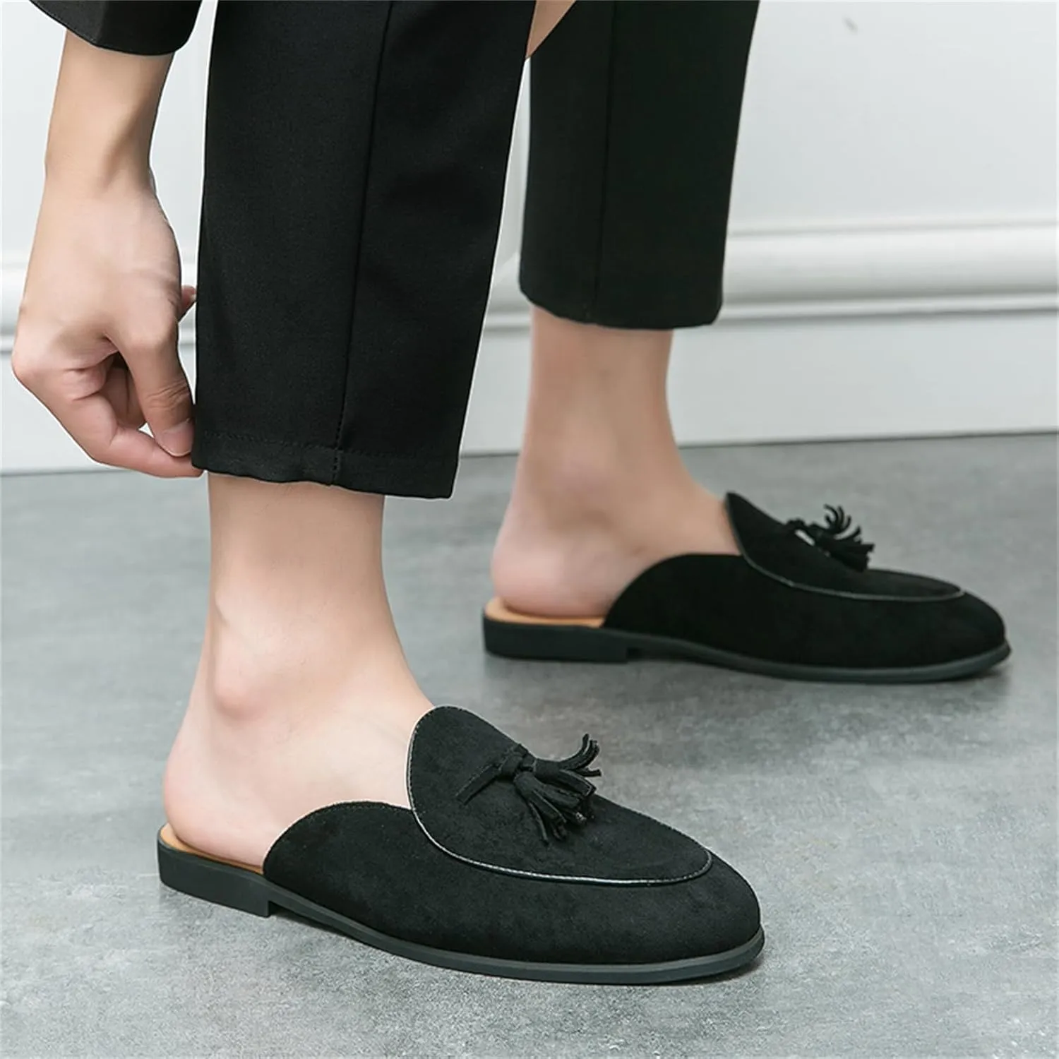 Men's Suede Tassels Slip On Mules Clog Slippers Casual Round Toe Backless Flat Dress Loafers for Formal Walking Wedding Business