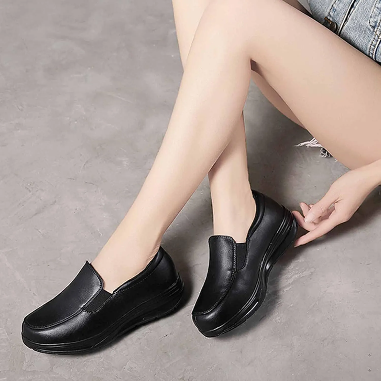 MSYINGL Nurse Shoes for Women,Healthcare Non Slip Waterproof Work Shoes,Restaurant Hospital Work Teacher Lightweight Leather Loafers