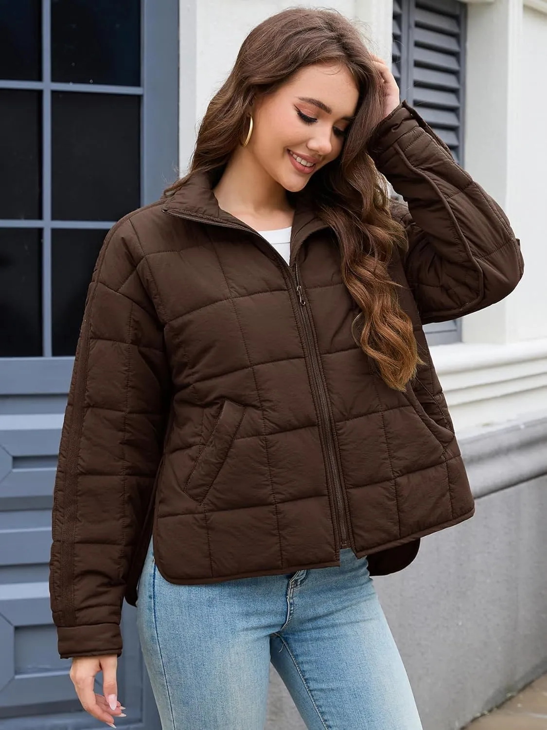 Muchpow Women's Lightweight Down Coat Long Sleeve Full Zipper Oversized Packable Short Puffer Jackets