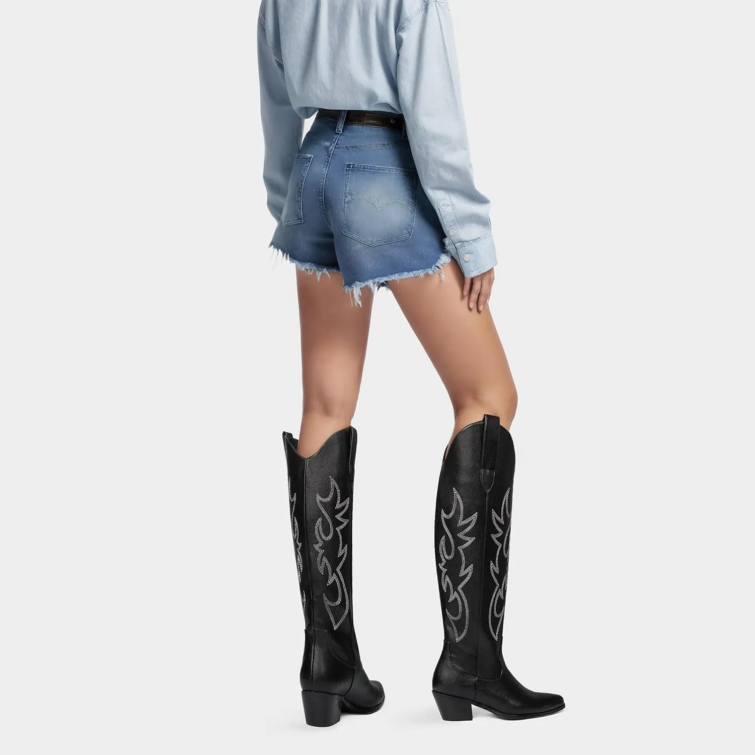 Ouepiano White Cowgirl Boots Women Cowboy Knee High Tall Boots Chunky Heel Pointed Toe Pull-On Western Wide Calf Boats Country Fashion