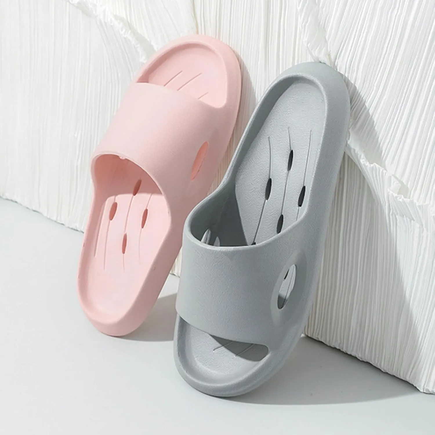 Shower Shoes Men Slippers Sandals Women Bathroom Non-Slip Flip-Flops for College Dorm Room Essentials Shower Sandals Slides Gym Spa Pool