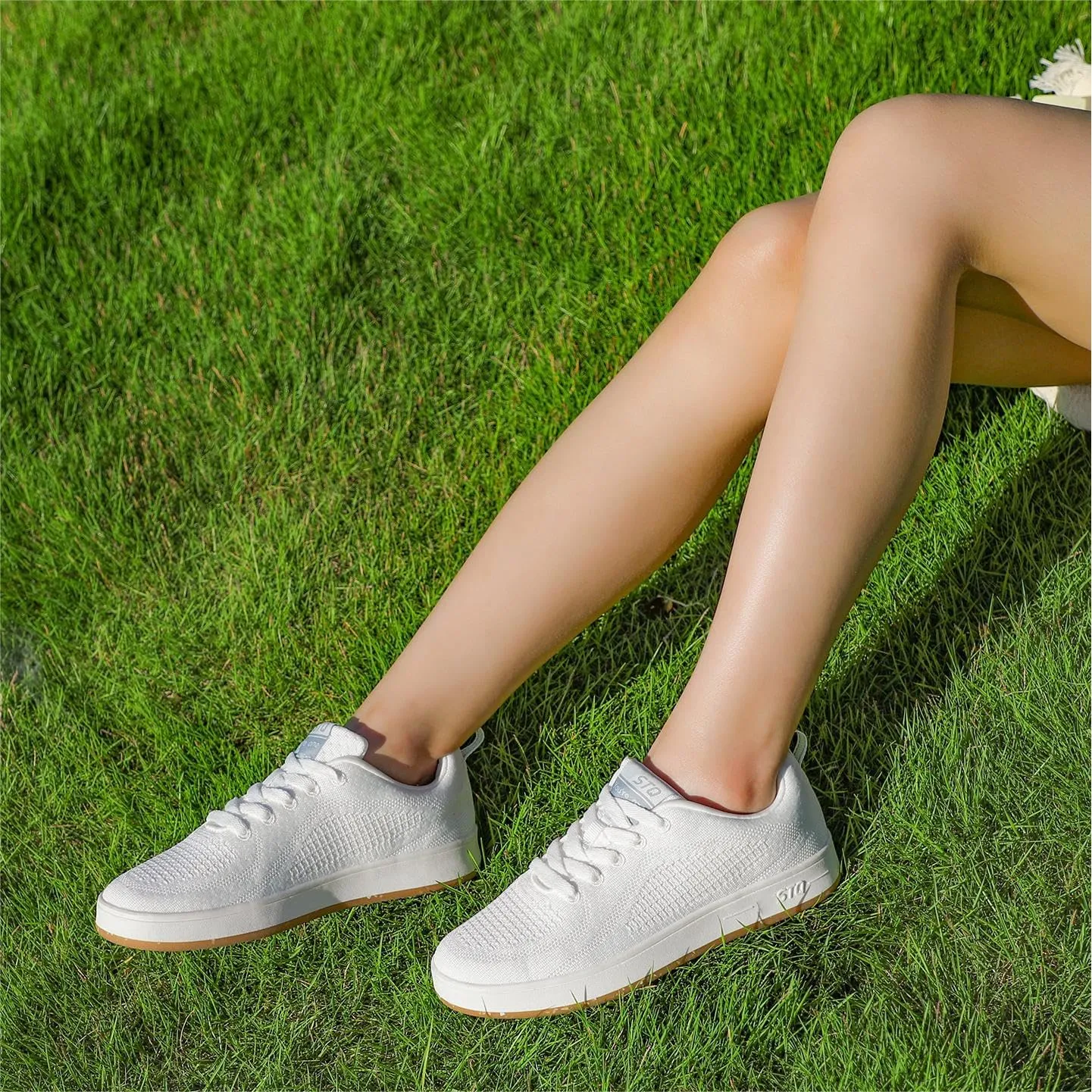 STQ Womens Lace Up Fashion Sneakers Business Casual Shoes | Breathable Mesh Upper Walking Shoes