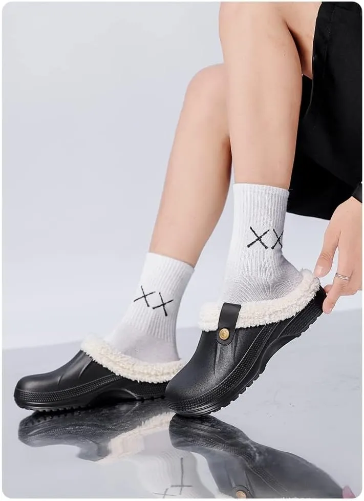 Unisex Winter Fur Lined Clogs Shoes Cushioned Fleece Clogs Indoor Outdoor Fuzzy Slippers Comfy Memory Foam Fluffy Lined Clogs Garden Waterproof Mules