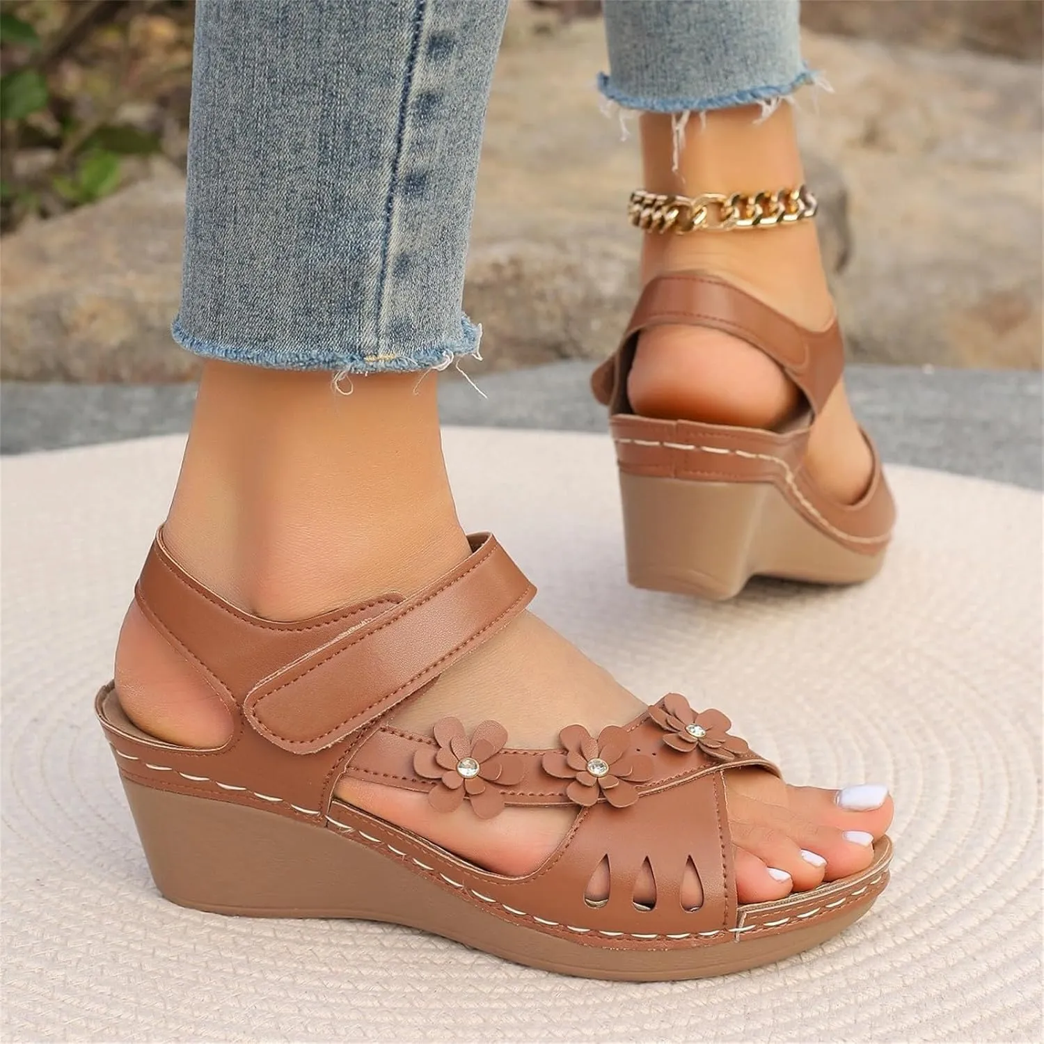 Wedge Sandals for Women Slip On Mules with Side Cutouts and Mid Heel Platform for Effortless Slip On Convenience Orthopedic Sandal Beach Dressy Flip Flops for Wide Toe 2025 Spring