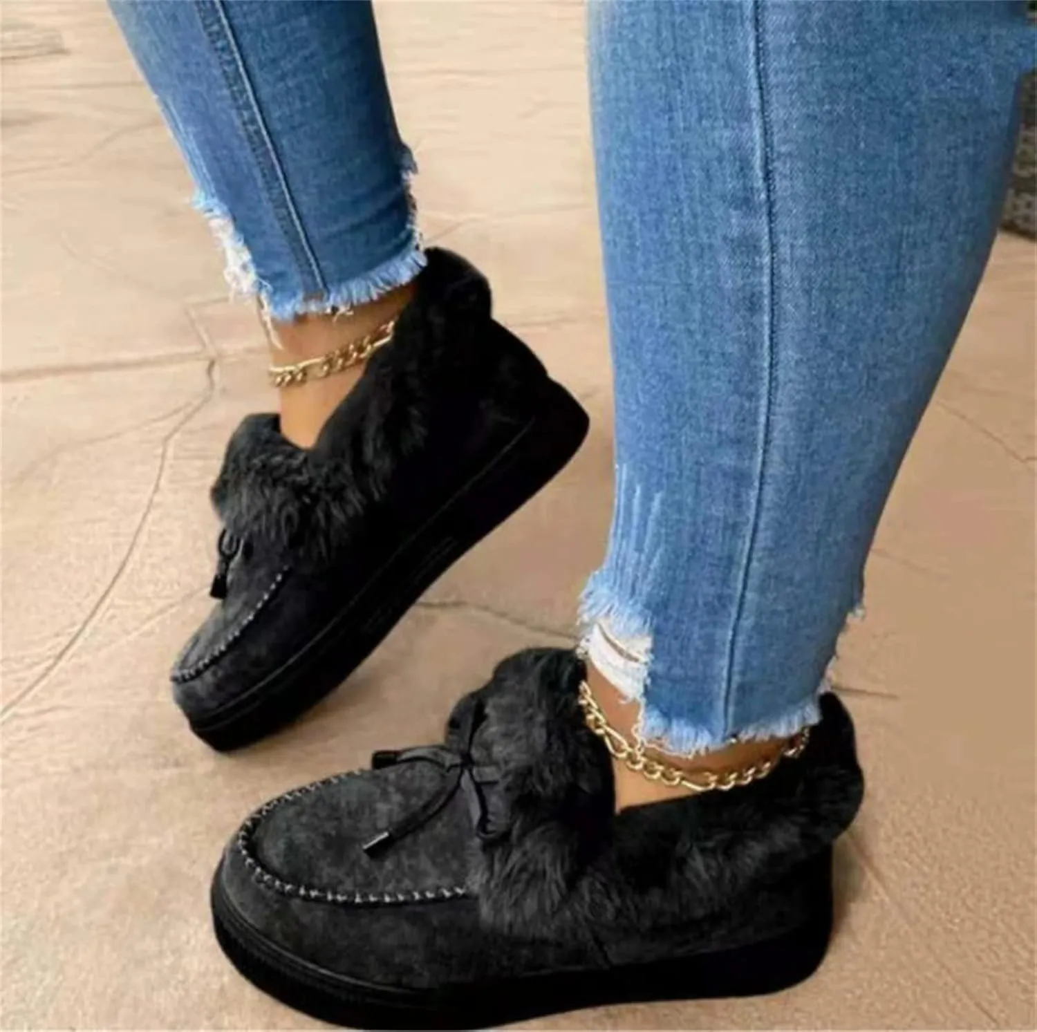 Winter Boots For Women 2024 Slip On Warm Snow Ankle Booties Fashion Fur Lined Outdoor Comfortable Loafers Shoes