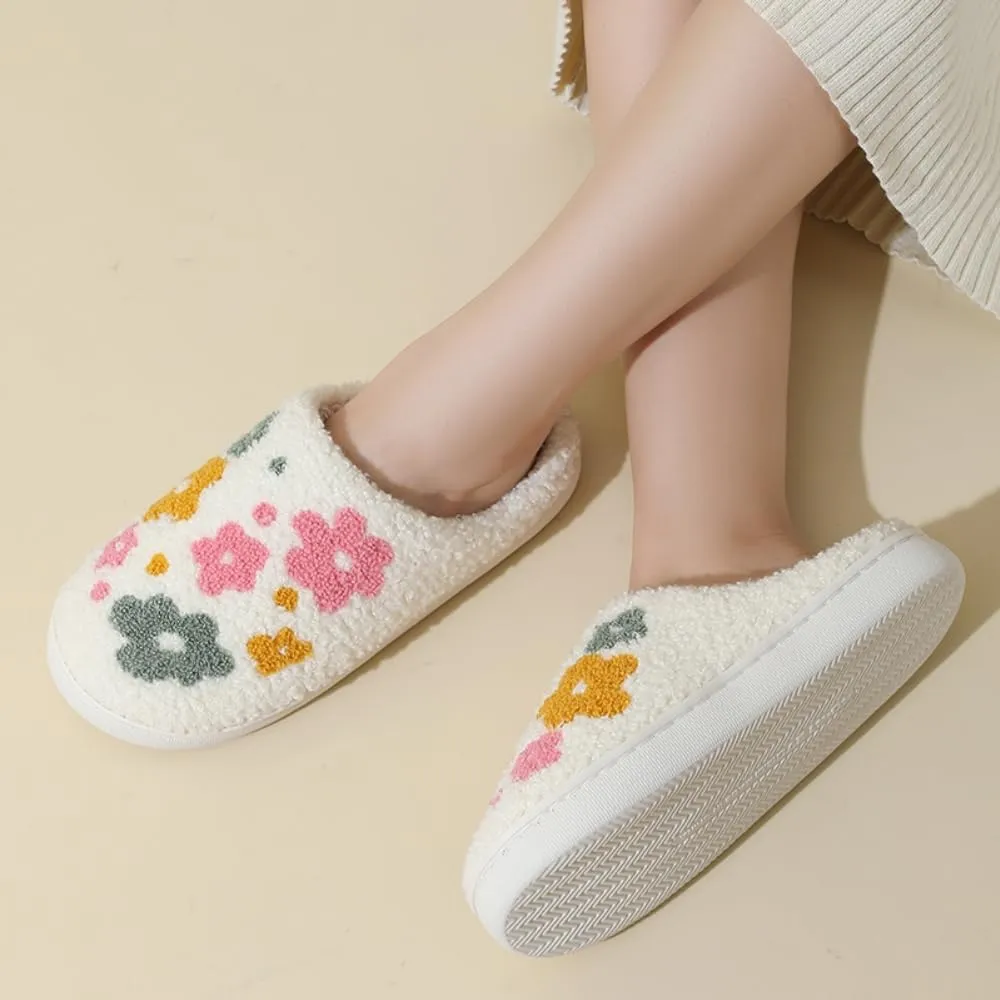 Women Home Slippers Cute Pattern Strawberry Slippers Indoor Outdoor Plaid Shoes Warm Soft Bedroom Shoes Fuzzy Closed Toe Sandals Non Slip House Bedroom Slippers