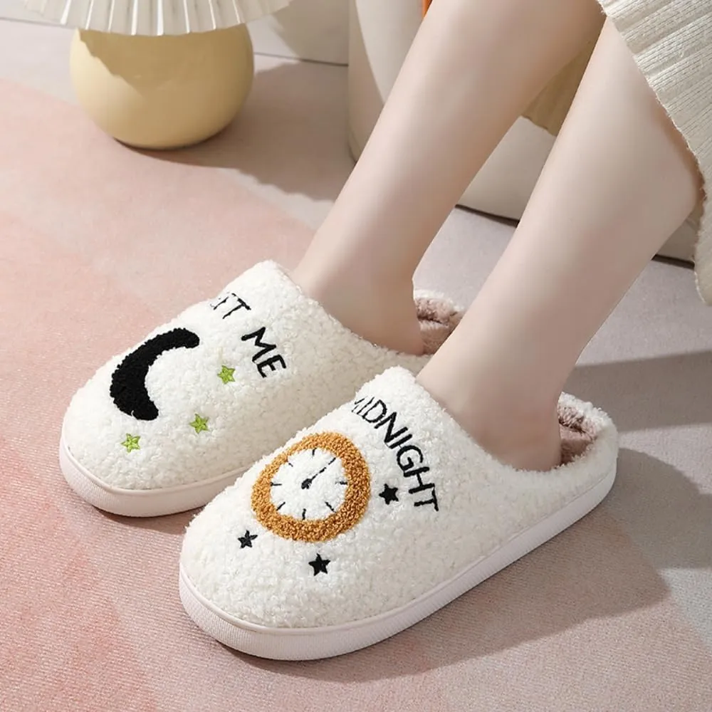 Women Home Slippers Cute Pattern Strawberry Slippers Indoor Outdoor Plaid Shoes Warm Soft Bedroom Shoes Fuzzy Closed Toe Sandals Non Slip House Bedroom Slippers