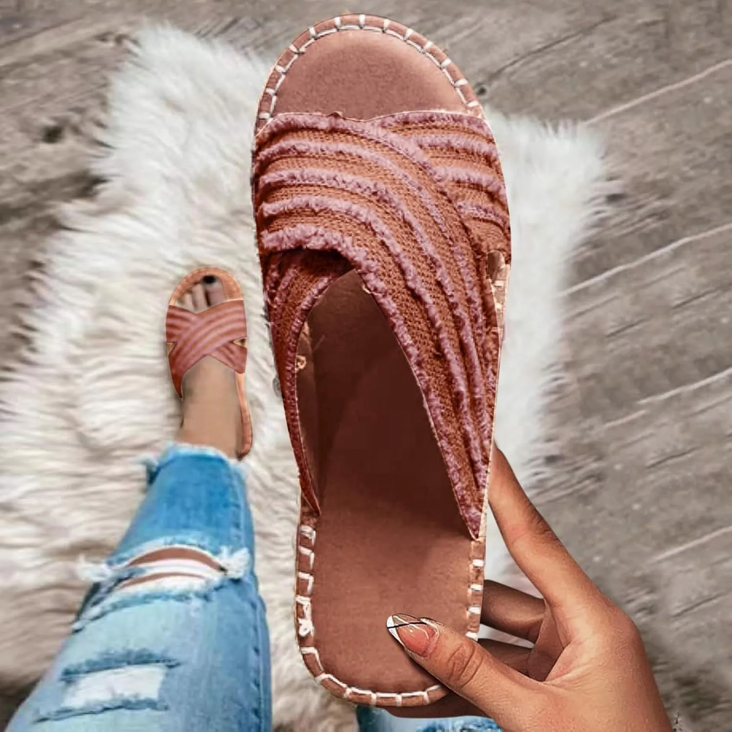 Women's Soft Flat Soled Sandal Ultimate Comfort Lightweight Slippers Pillow Slippers Women's Pillow Slippers
