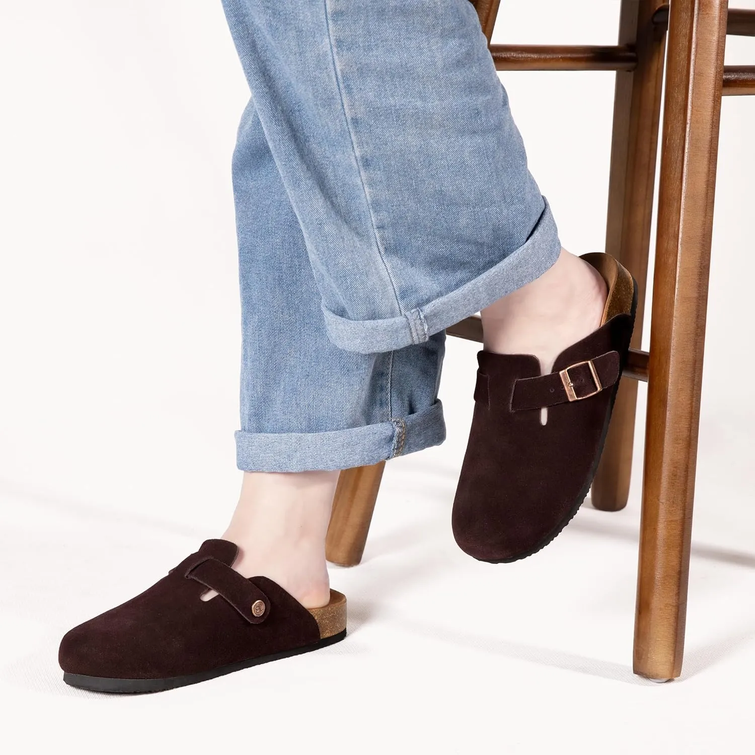 Women's Suede Clogs Men's Slip-On Mules Non-Slip Potato Shoes Arch Support Sandals with Adjustable Buckle for Indoor & Outdoor Use
