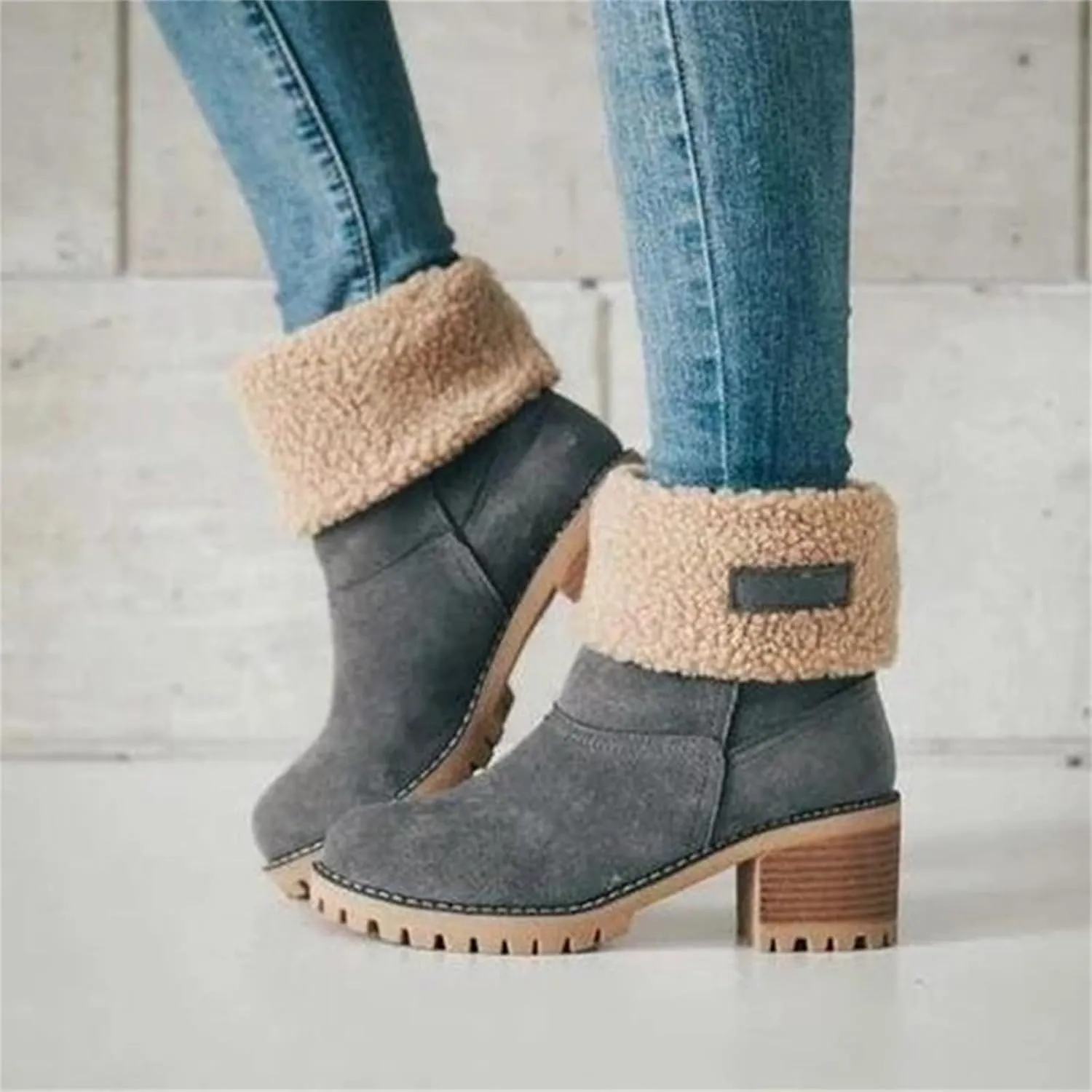 Womens Winter Boots with Fur Lined Snow Fuzzy Ankle Booties Fashion Slip On Warm Shoes Womens Snow Boots Waterproof Insulated High Heel Boot