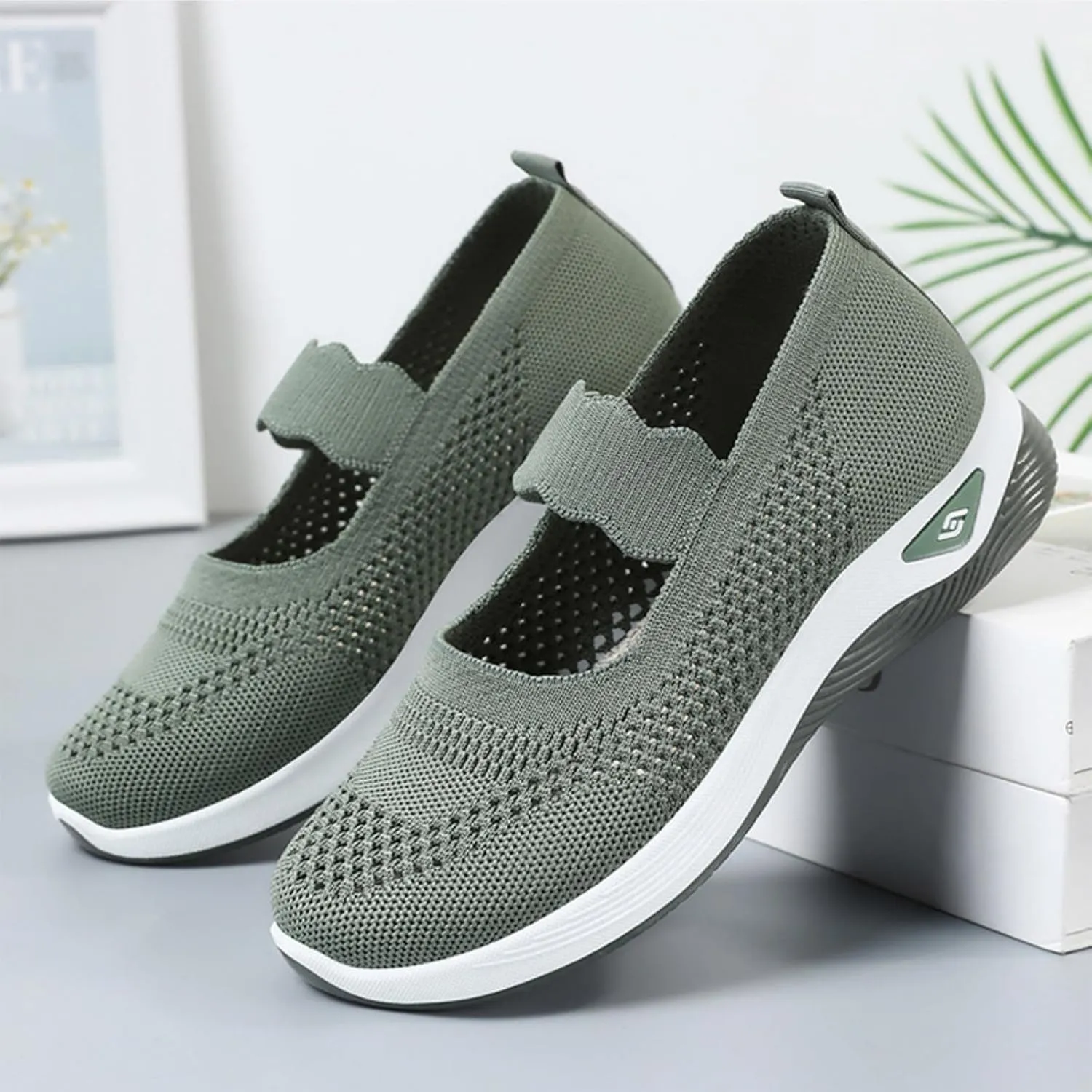 Women's Woven Orthopedic Breathable Soft Shoes Comfortable Walking Nurse Shoes Casual Diabetic Foam Shoe Go Walk Slip on Sneakers Lightweight Mesh Trainers Anti-Skid Sports Shoe with Arch Support