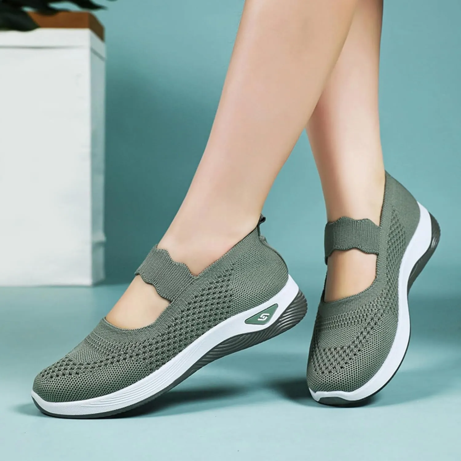 Women's Woven Orthopedic Breathable Soft Shoes Comfortable Walking Nurse Shoes Casual Diabetic Foam Shoe Go Walk Slip on Sneakers Lightweight Mesh Trainers Anti-Skid Sports Shoe with Arch Support